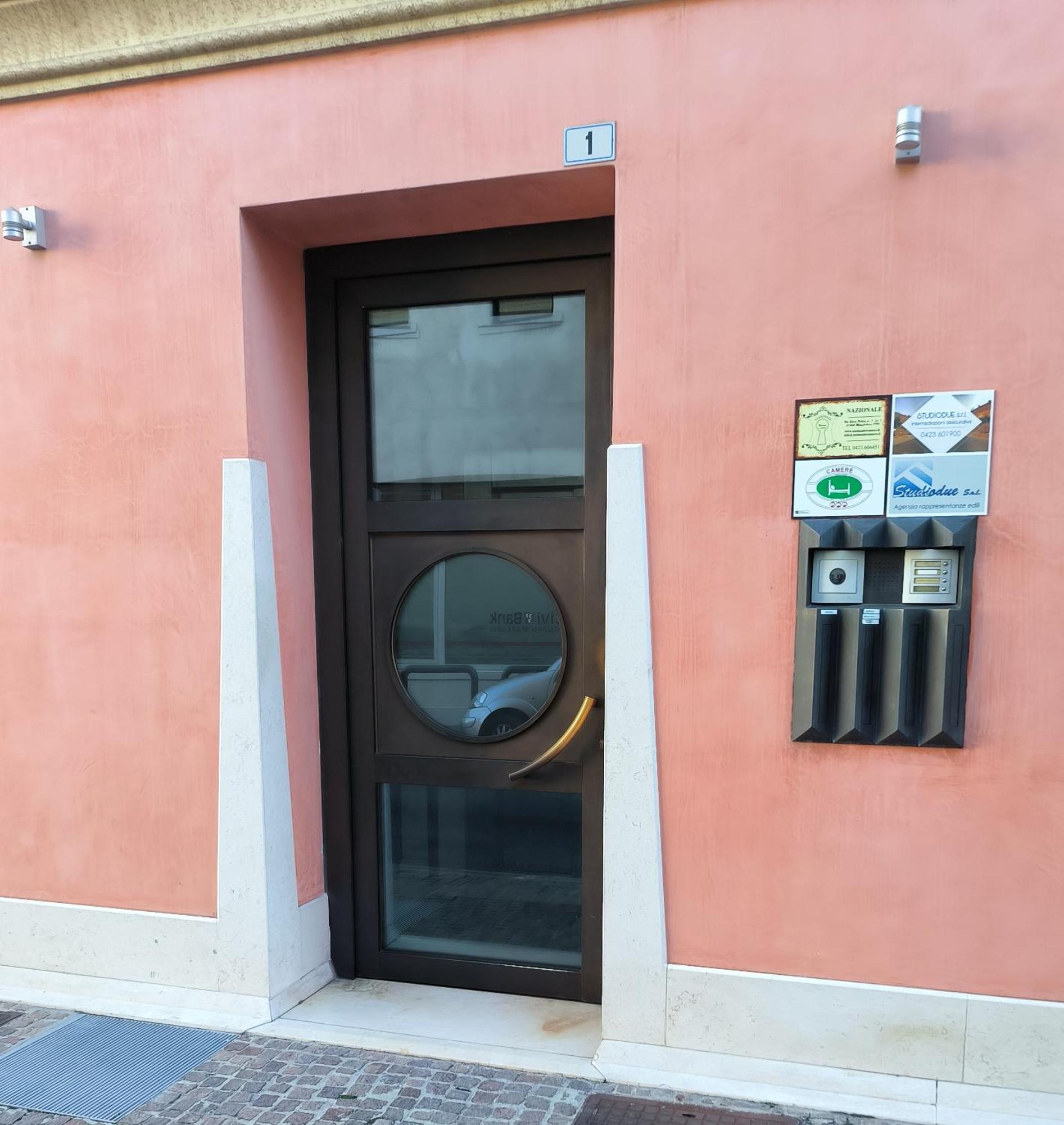Nazionale Camere Монтебеллуна Экстерьер фото